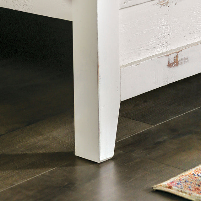 Myrtlemoore - Queen Bed