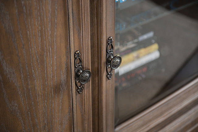 Seven Oaks - Entertainment Center