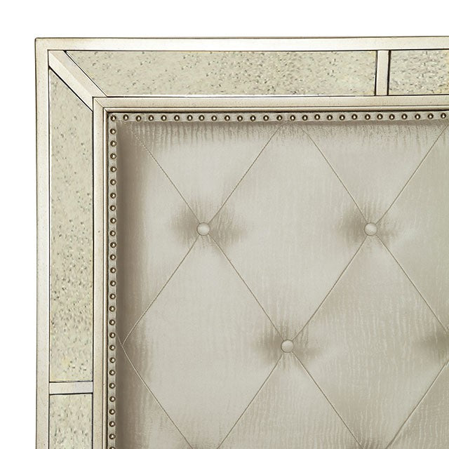 Loraine - 4 Pc Queen Bedroom Set