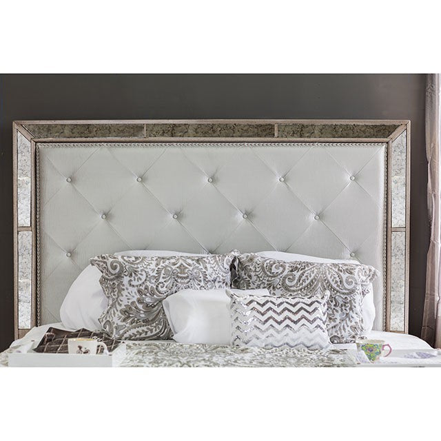 Loraine - 5 Pc Queen Bedroom Set