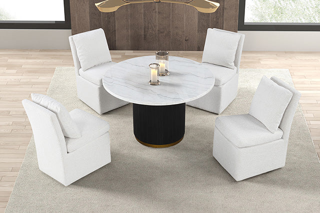 Varde - 5 Pc Dining Table Set