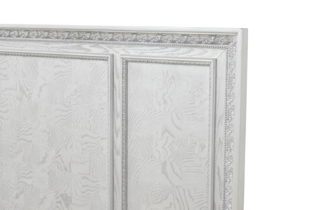 Stella Mia - 4 Pc Queen Bedroom Set