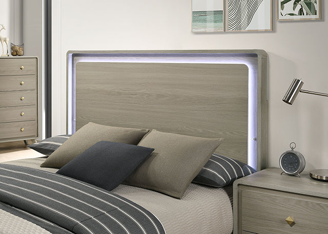 Rainier - 4 Pc Queen Bedroom Set