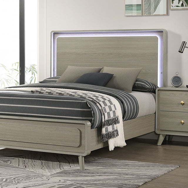 Rainier - 4 Pc Queen Bedroom Set