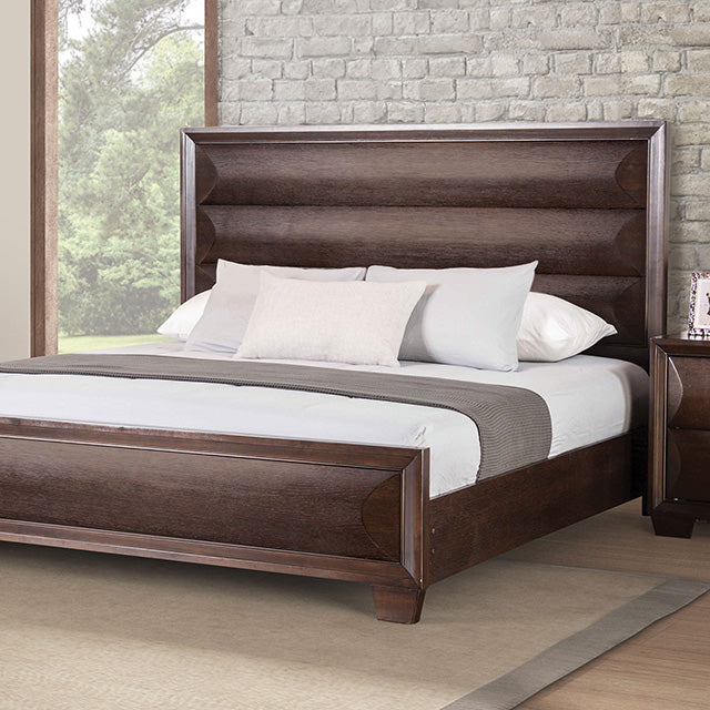 Hinwitz - 5 Pc Queen Bedroom Set