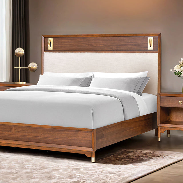 Hepburne - 5 Pc Queen Bedroom Set (Storage FB)