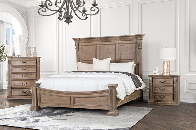 Seven Oaks - 4 Pc Queen Bedroom Set