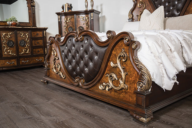 Aquilina - 5 Pc Queen Bedroom Set