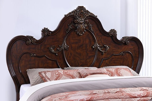 Roselli - 5 Pc Queen Bedroom Set