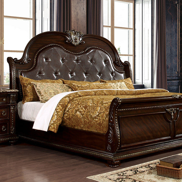 Fromberg - 4 Pc Queen Bedroom Set