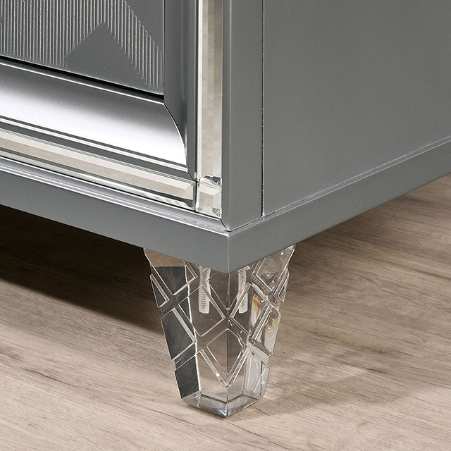 Emmeline - 5 Pc Queen Bedroom Set