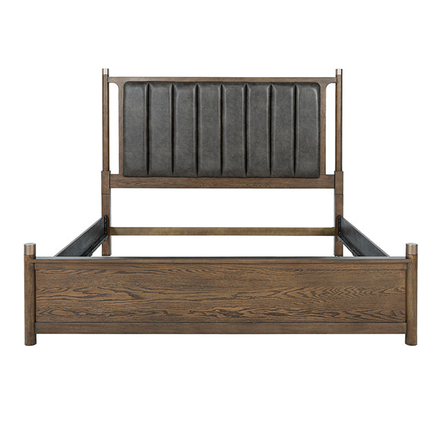 Newent - 4 Pc Queen Bedroom Set