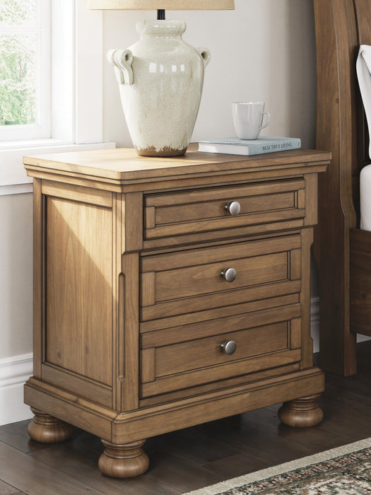 Feddinger Queen Panel Bed with Mirrored Dresser, Chest and Nightstand