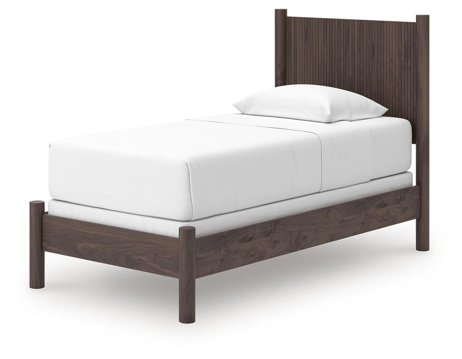 Pamytta Twin Panel Bed, Dresser and Mirror