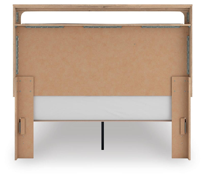 Kinlanni Queen Upholstered Platform Bed, Dresser, Mirror and Nightstand