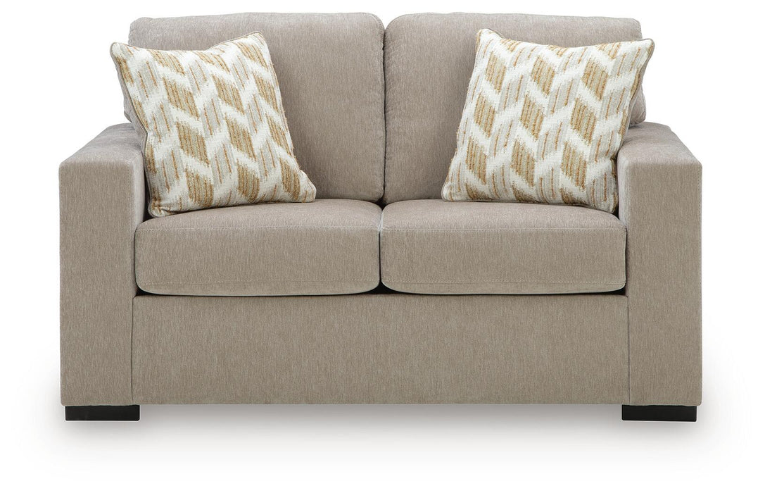 Bridgepoint Loveseat