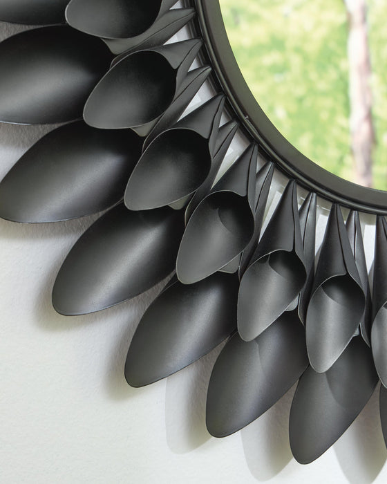 Ashley Express - Ryenmour Accent Mirror